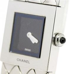 Pre Owned ساعة يد نسائية شانيل ماتلاس ستانلس ستيل سوداء 19 مم