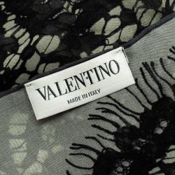 Pre Owned Valentino Monochrome Floral Lace Print Silk Stole