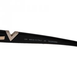 Pre Owned Valentino Black V614S Cat Eye Sunglasses