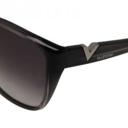 Pre Owned نظارة شمسية فالنتينو لؤلؤ V624S عين القطة كبيرة 