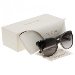 Pre Owned نظارة شمسية فالنتينو لؤلؤ V624S عين القطة كبيرة 