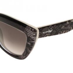 Pre Owned Valentino Black and White Lace Print V710S Cat Eye Sunglasses