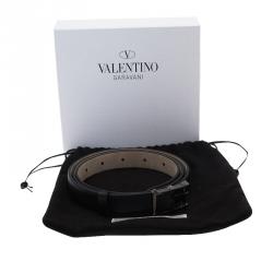 مملوكة مسبقًا حزام فالنتينو جلد أسود بإبزيم روكستد 95 سم