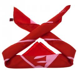 Pre Owned وشاح فالنتينو 1970 ري-إيديا فينتدج حرير مطبوع وردي وأحمر مربع