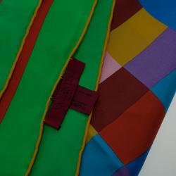 مملوكة مسبقًا Valentino Multicolor Checkered Print Silk Square Scarf