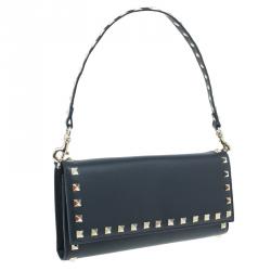 مملوكة مسبقًا محفظة فالنتينو ترافيل بغطاء روكستد جلد سوداء