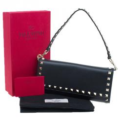 مملوكة مسبقًا محفظة فالنتينو ترافيل بغطاء روكستد جلد سوداء