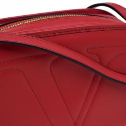 Pre Owned Valentino Red Leather Logo Go Crossbody Bag