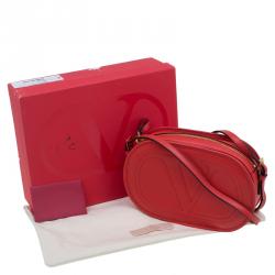 Pre Owned Valentino Red Leather Logo Go Crossbody Bag
