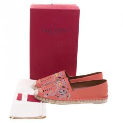 Pre Owned Valentino Coral Embroidered Leather Espadrilles Size 40