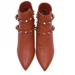 Pre Owned بوت كاحل فالنتينو روكستد جلد برتقالي مقاس 39