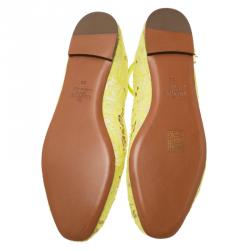 Pre Owned Valentino Yellow Lace Ankle Strap Ballet Flats Size 39