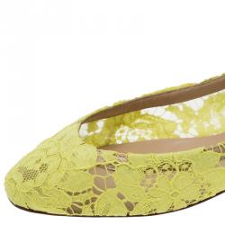 Pre Owned Valentino Yellow Lace Ankle Strap Ballet Flats Size 39