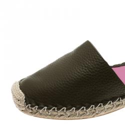 Pre Owned Valentino Green Leather Rockstud Espadrilles Size 37
