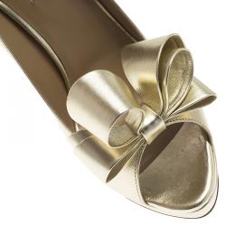 Pre Owned Valentino Gold Leather Couture Bow Peep Toe Platform Pumps Size 40.5