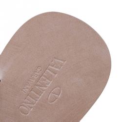 Pre Owned Valentino Burgundy Rockstud Satin Thong Sandals Size 39