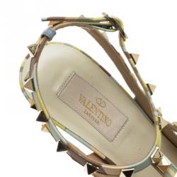 Pre Owned Valentino Native Couture 1975 Print Leather Rockstud Sandals Size 38.5