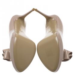 Pre Owned Valentino Beige Patent Couture Bow Peep Toe Platform Pumps Size 38