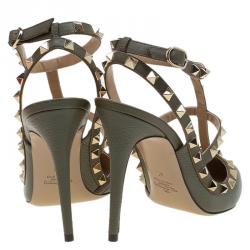 Pre Owned Valentino Olive Leather Rockstud Sandals Size 40
