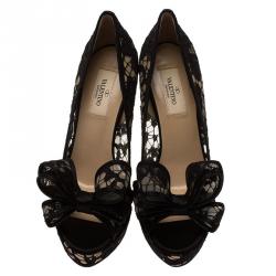 Pre Owned Valentino Black Floral Couture Bow Lace Peep Toe Platform Pumps Size 38