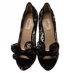 Pre Owned Valentino Black Floral Couture Bow Lace Peep Toe Platform Pumps Size 39.5