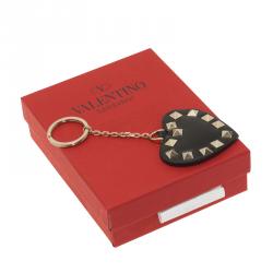 Pre Owned ميدالية فالنتينو قلب روكستاد جلد أسود