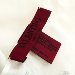 مملوكة مسبقًا وشاح فالنتينو تفاصيل حواف دانتيل مونوكروم