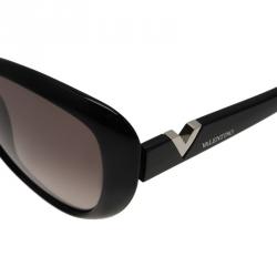 Pre Owned Valentino Black V625S Cat Eye Sunglasses