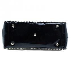 مملوكة مسبقًا Valentino Black Patent Leather RockStud Frame Top Handle Tote