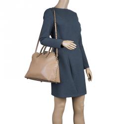 Pre Owned Valentino Beige Leather Rockstud Dome Double Handle Bag