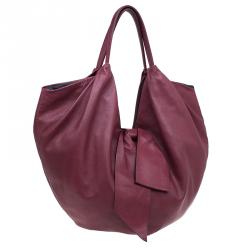 مملوكة مسبقًا Valentino Red Nappa Leather Folie Bow Hobo