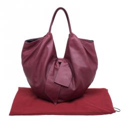 مملوكة مسبقًا Valentino Red Nappa Leather Folie Bow Hobo