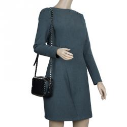 Pre Owned حقيبة كتف فالنتينو كاميرا روكستاد جلد أسود