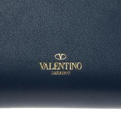Pre Owned Valentino Blue Leather Medium Rockstud Zip Around Wallet