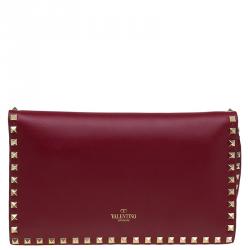 Pre Owned Valentino Burgundy Leather Rockstud Wristlet Clutch