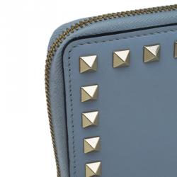 Pre Owned Valentino Grey Leather Rockstud Zip Around Wallet