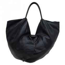 Pre Owned Valentino Black Nappa Leather Folie Bow Hobo