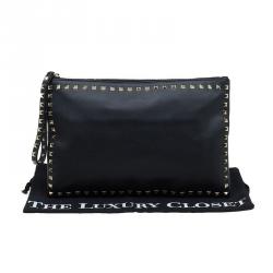 Pre Owned Valentino Black Leather Rockstud Clutch
