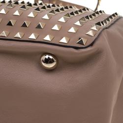 Pre Owned Valentino Beige Leather Medium Studded Rockstud Tote