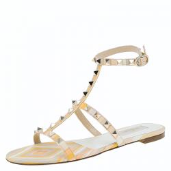 مملوكة مسبقًا صندل  فلات فالنتينو 1975 مطبوع مرصع روكستد مقاس 36.5