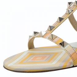 مملوكة مسبقًا صندل فلات فالنتينو 1975 مطبوع مرصع روكستد مقاس 36.5