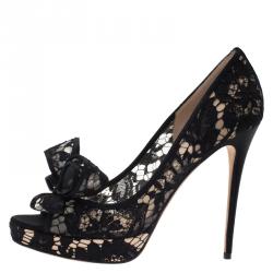 Pre Owned Valentino Black Floral Couture Bow Lace Peep Toe Platform Pumps Size 41