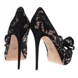 Pre Owned Valentino Black Floral Couture Bow Lace Peep Toe Platform Pumps Size 41