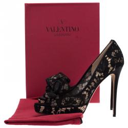 Pre Owned Valentino Black Floral Couture Bow Lace Peep Toe Platform Pumps Size 41