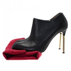Pre Owned Valentino Black Leather Rockstud Heel Ankle Boots Size 37.5