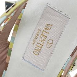 Pre Owned Valentino Native Couture 1975 Print Leather Rockstud Sandals Size 39.5