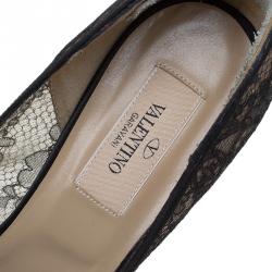 Pre Owned Valentino Black Floral Couture Bow Lace Peep Toe Platform Pumps Size 36.5