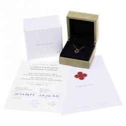 مملوكة مسبقًا Van Cleef & Arpels Sweet Alhambra Clover Red Carnelian Rose Gold Pendant Necklace