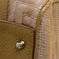 مملوكة مسبقًا Versace Beige Calf Hair and Leather Small Snap Out Of It Satchel