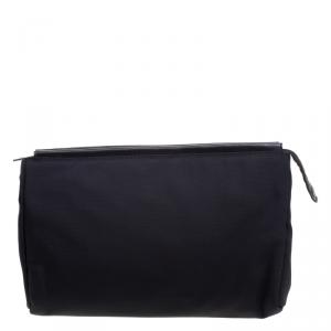 Pre Owned Gucci Black Nylon Zip Pouch